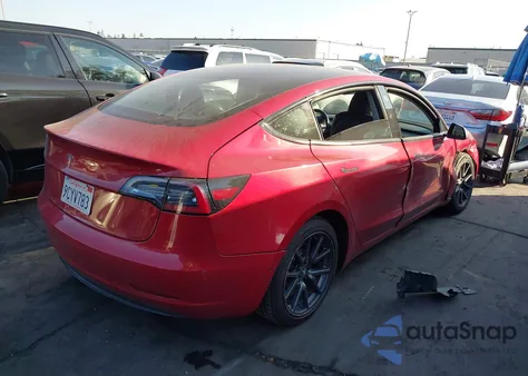 2018 Tesla Model 3 Long Range/Mid Range from USA, damaged, VIN 5YJ3E1EA7JF011683